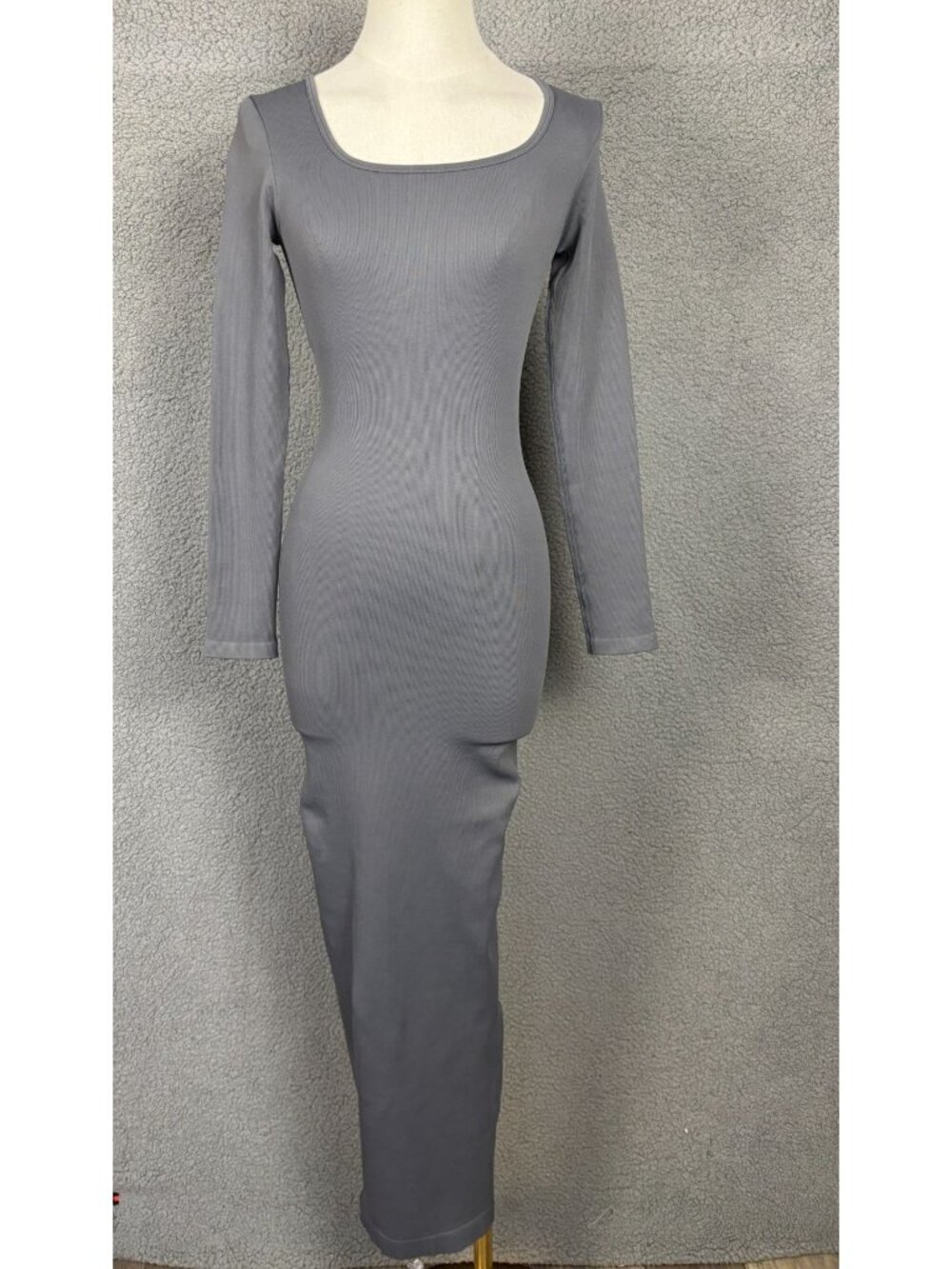 OQQ Women's Gray Long Sleeve Ribbed Bodycon  Fitted Maxi Dress Size Small NWOTs